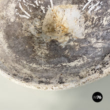 画像をギャラリービューアに読み込む, Conical concrete Diable planter or vase by Willy Gulh, 1950s