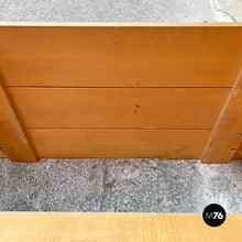 Charger l'image dans la galerie, Solid wood Crate table by Gerrit Rietveld for Cassina, 1980s