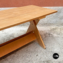 Charger l'image dans la galerie, Solid wood Crate table by Gerrit Rietveld for Cassina, 1980s