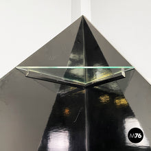 将图片加载到图库查看器，Briarwood bar cabinet, 1930s
