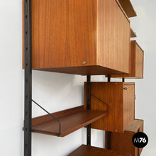Load image into Gallery viewer, Bookcase series Selex for Industria Mobili Barovero, 1960s
