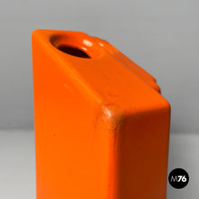 Charger l'image dans la galerie, Ceramic vase by Enzo Bioli for Il Picchio, 1970s
