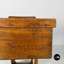 将图片加载到图库查看器，School desk in wood, 1930s

