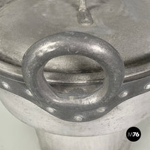 画像をギャラリービューアに読み込む, Aluminum pot with lid, 1930s

