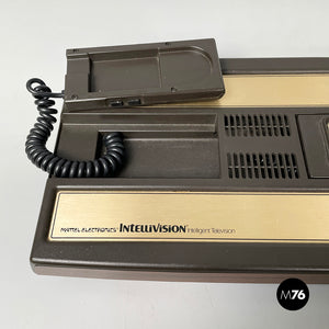 Console Intellivision and Tron deadly discs videogame by Mattel, 1980s