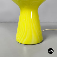 Carica l'immagine nel visualizzatore di Gallery, Table lamp by Massimo Vignelli for Venini, 1950s

