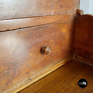 Desk in walnut wood, mid 1800s