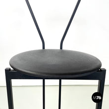 Carica l&#39;immagine nel visualizzatore di Gallery, High stool in black metal and rubber, 1980s
