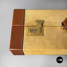 将图片加载到图库查看器，Suitcase in beige and brow leather, 1960s
