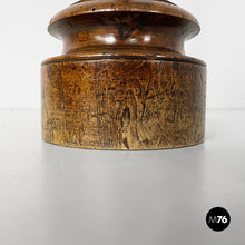 Carica l'immagine nel visualizzatore di Gallery, Wooden doorstop, 1930s

