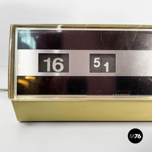 将图片加载到图库查看器，Alarm clock mod. 2003 by Kundo, 1970s
