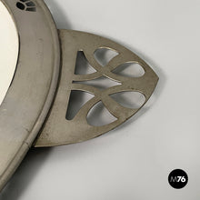 Charger l'image dans la galerie, Tray with flowers in ceramic and metal, 1930s

