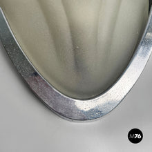 Load image into Gallery viewer, Shell-shaped wall lamps in glass and metal, 1930s
