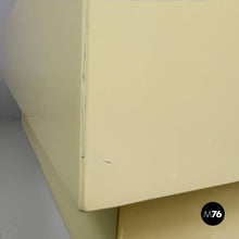 将图片加载到图库查看器，Pedestal in light yellow wood, 1980s
