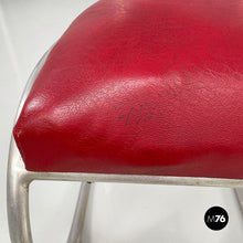 画像をギャラリービューアに読み込む, Chairs in red faux leather and metal, 1930s
