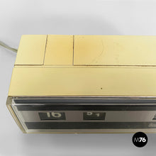 将图片加载到图库查看器，Alarm clock mod. 2003 by Kundo, 1970s
