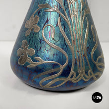 画像をギャラリービューアに読み込む, Vase in blue glass and silver-plate, 1930s
