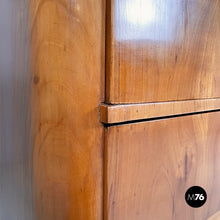 Charger l&#39;image dans la galerie, Chest of drawers in wood, 1930s
