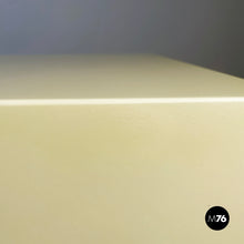 将图片加载到图库查看器，Pedestal in light yellow wood, 1980s
