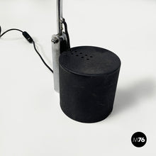Carica l&#39;immagine nel visualizzatore di Gallery, Adjustable table lamp in black metal, 1980s

