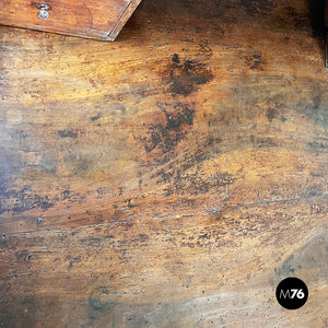 Desk in walnut wood, mid 1800s