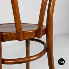 将图片加载到图库查看器，Chairs in wood, 1930s
