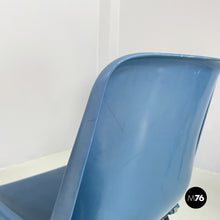 Carica l&#39;immagine nel visualizzatore di Gallery, Stackable chairs in blue plastic and black metal, 2000s
