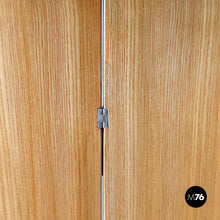 将图片加载到图库查看器，Dining table by Gigi Sabadin, 1980s
