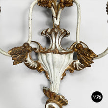 Load image into Gallery viewer, Gilded wood wall lamp, 1700s
