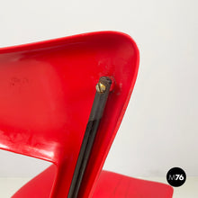 Charger l&#39;image dans la galerie, Chair in red plastic and black metal, 1960s
