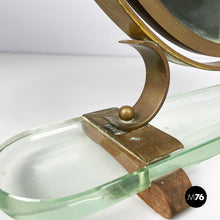 画像をギャラリービューアに読み込む, Adjustable table mirror in brass, glass and wood, 1950s
