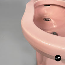 将图片加载到图库查看器，Bathroom fixtures by Standard, 1920s

