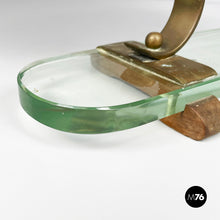 画像をギャラリービューアに読み込む, Adjustable table mirror in brass, glass and wood, 1950s
