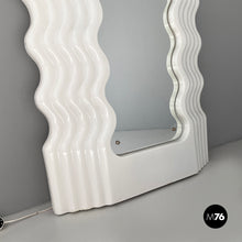 Charger l'image dans la galerie, Lighted mirror Ultrafragola by Ettore Sottsass for Poltronova, 1980s
