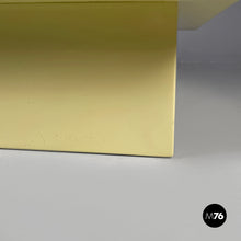 将图片加载到图库查看器，Pedestal in light yellow wood, 1980s
