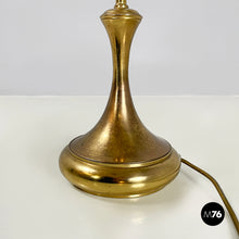 Carica l&#39;immagine nel visualizzatore di Gallery, Adjustable table lamp in brass, 1920s
