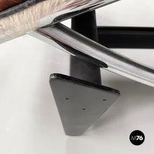 Load image into Gallery viewer, Chaise longue LC4 by Le Corbusier, Pierre Jeanneret and Charlotte Perriand for Cassina, 1970s
