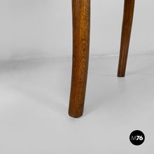 将图片加载到图库查看器，Chairs in wood, 1930s
