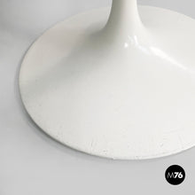 将图片加载到图库查看器，Round dining table Tulip by Eero Saarinen for Knoll, 2000s
