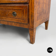 画像をギャラリービューアに読み込む, Wooden drop-leaf chest of drawers, 1700s
