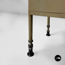 将图片加载到图库查看器，Desk by BBPR for Olivetti, 1960s
