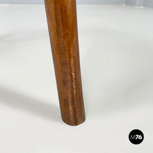 Carica l&#39;immagine nel visualizzatore di Gallery, Chair in straw and wood, 1900-1950s
