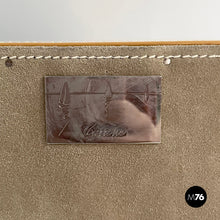 画像をギャラリービューアに読み込む, Chest of drawers in beige leather, 2000s

