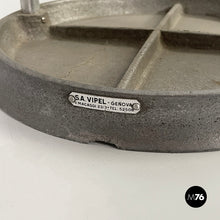 Carica l'immagine nel visualizzatore di Gallery, Umbrella stand in metal, 1930s
