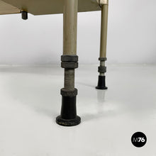 将图片加载到图库查看器，Desk by BBPR for Olivetti, 1960s
