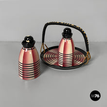 将图片加载到图库查看器，Oil and vinegar service by Rometti Umbertide, 1950s
