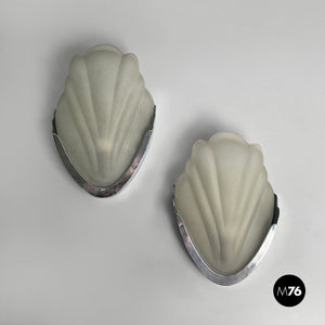Shell-shaped wall lamps in glass and metal, 1930s