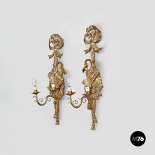 Load image into Gallery viewer, Wall lamps in gilded wood, 1800s
