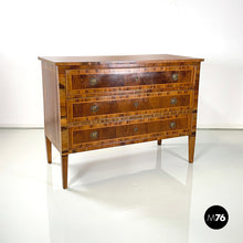 Load image into Gallery viewer, Chest of drawers in solid wood, mid 1700s
