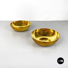 Load image into Gallery viewer, Brass round bowl, 1950s
